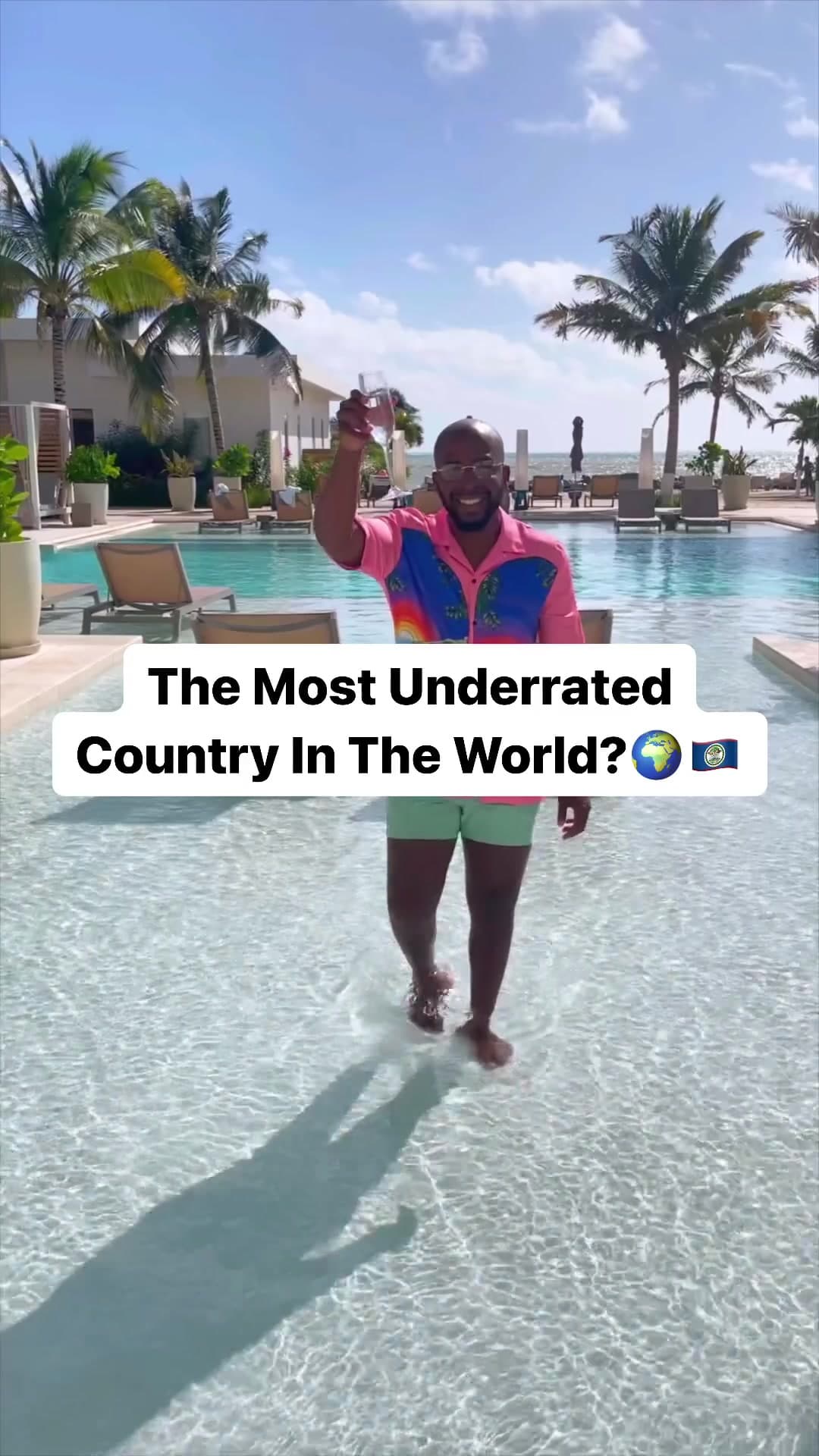 @thekemoymartin — Would you visit this country? 🌍✈️ #travel #traveltiktok #belize 