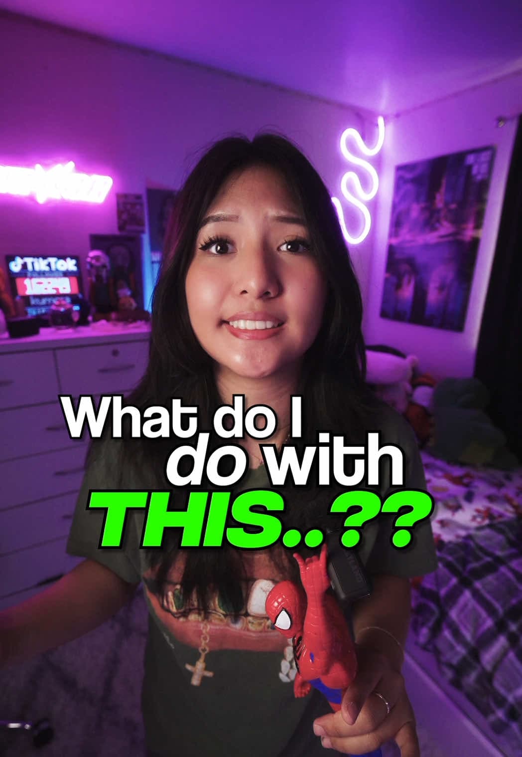 @kumorra — WHAT am i supposed to DO WITH THIS..???? 🤨🤨  #techtok #tech #gaming #gamingpc #gamer 