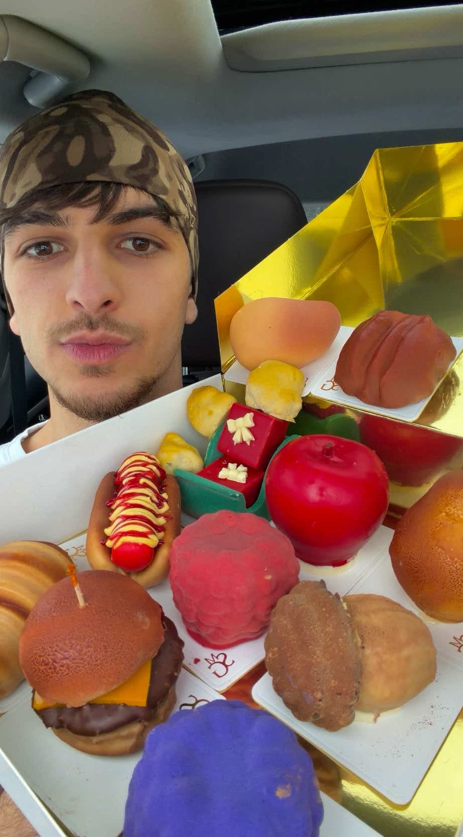 @baklaeats — Crunchy Pastries 🥭🌭🍔
