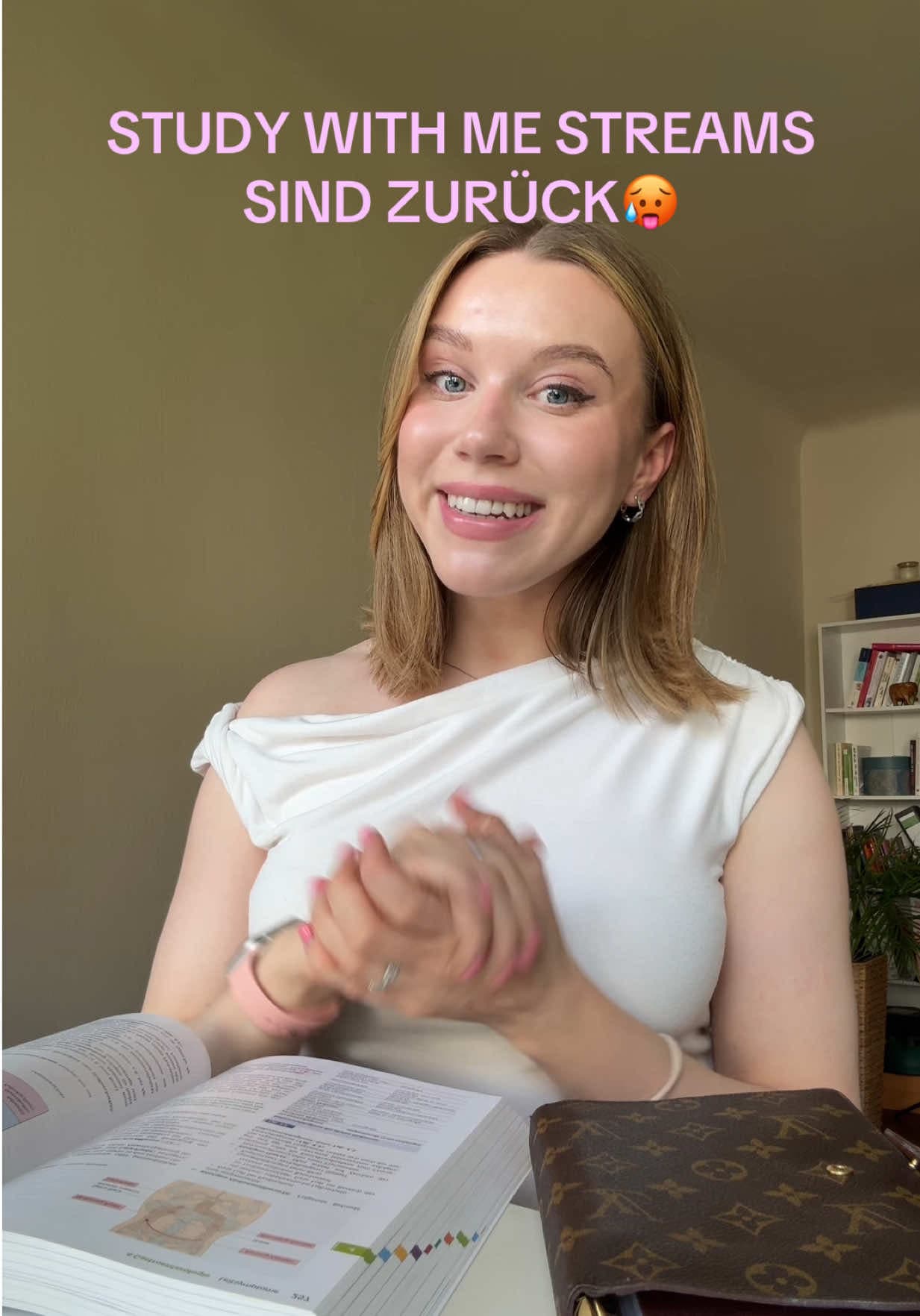 @mariaprudovski — Academic Summer kann offiziell losgehen wenn es gibt wieder LERN LIVESTREAMS 🌸🫢🧠💅🏻 #studywithme #lernlivestream 