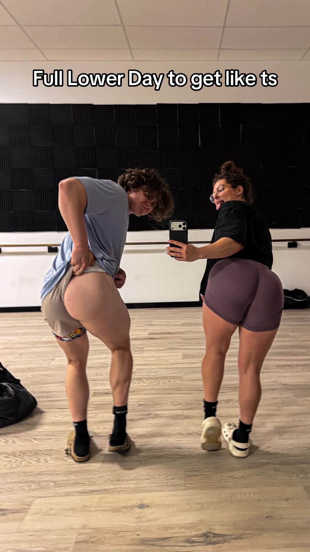 @brandoackafoo — glute reveal #brandeezy #gym #fakebody #fullworkout #upperlower