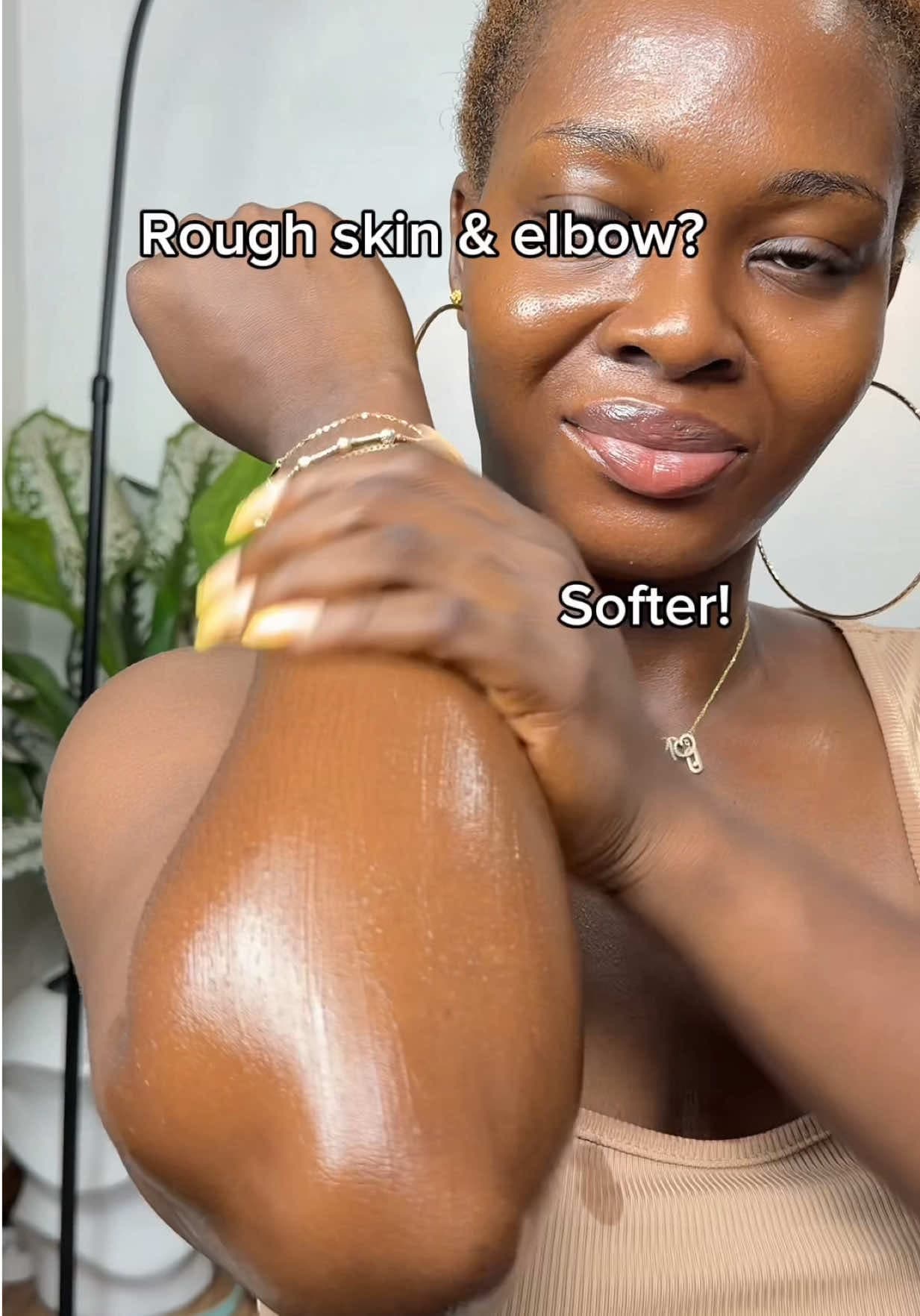 @moskinatelier — This toner is so hydrating I literally use it everywhere 🤩.