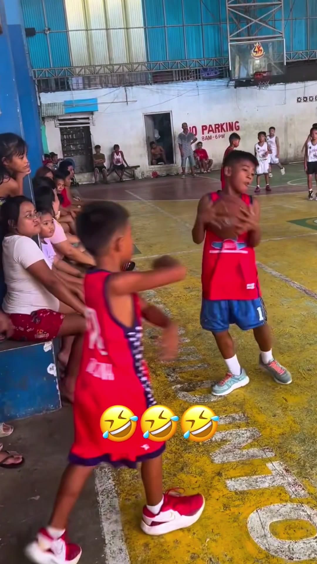 @happypawworld — The Future Looks Bright ⭐#KidsBasketball#kids#usa#sports#fyp 