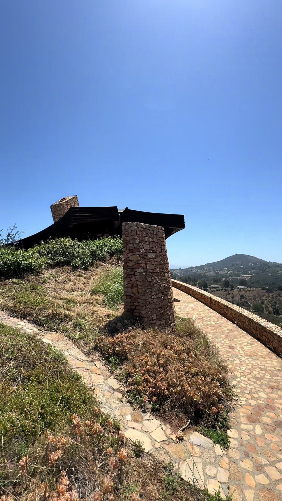 @thedavidcoffeyrealtor — Never have you ever… 👁️👁️ FIRST time on the market, this property was recognized in Architectural Digest… Let me show you why!