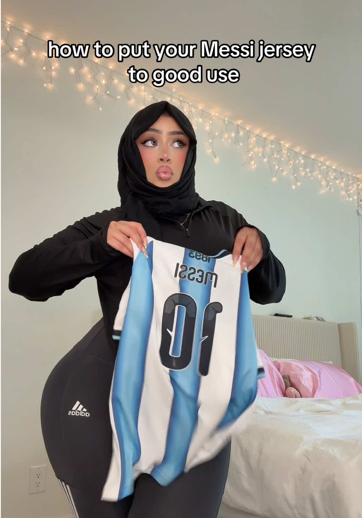 @layloolaaaaaa — this is the best way🙈 #messi #egypt #worldcup #fifa also Egypt should’ve won😭