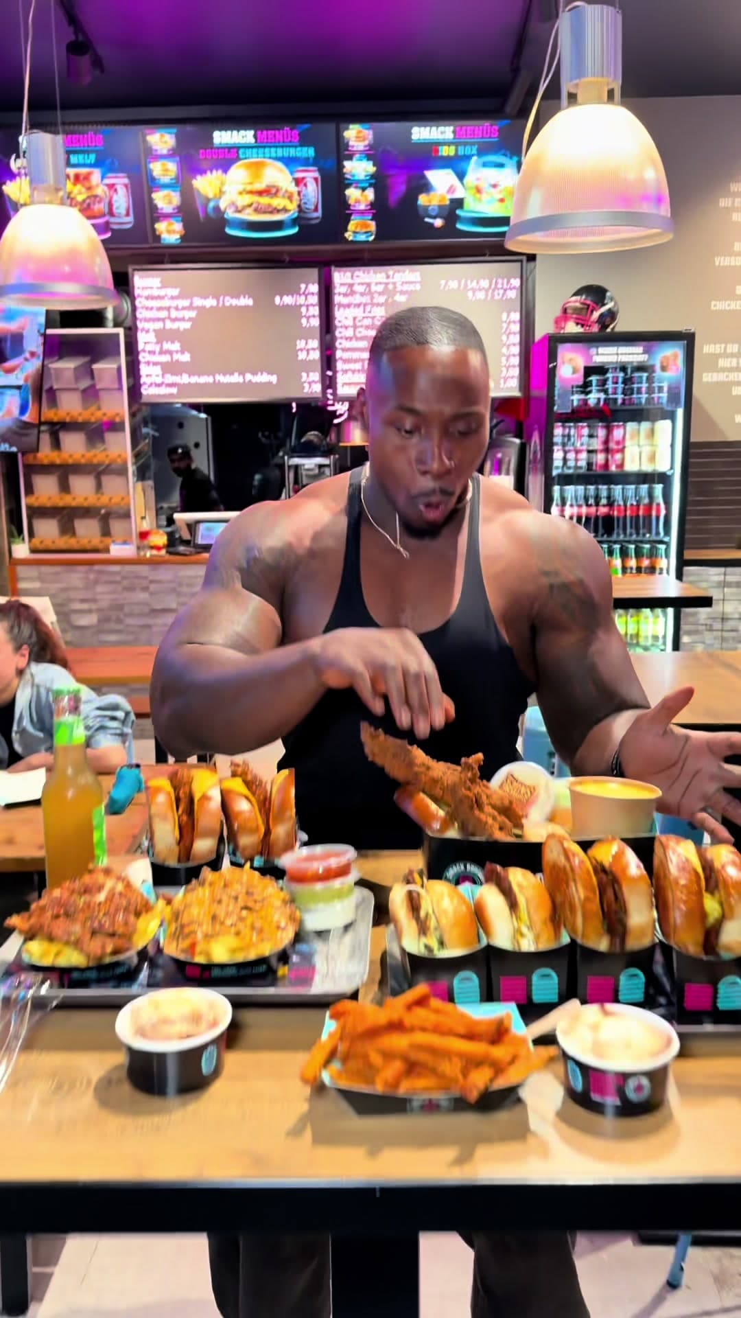 @iambiggroove — Tried one of the best burger restaurants in Berlin! 🍔 @smackburger_de 