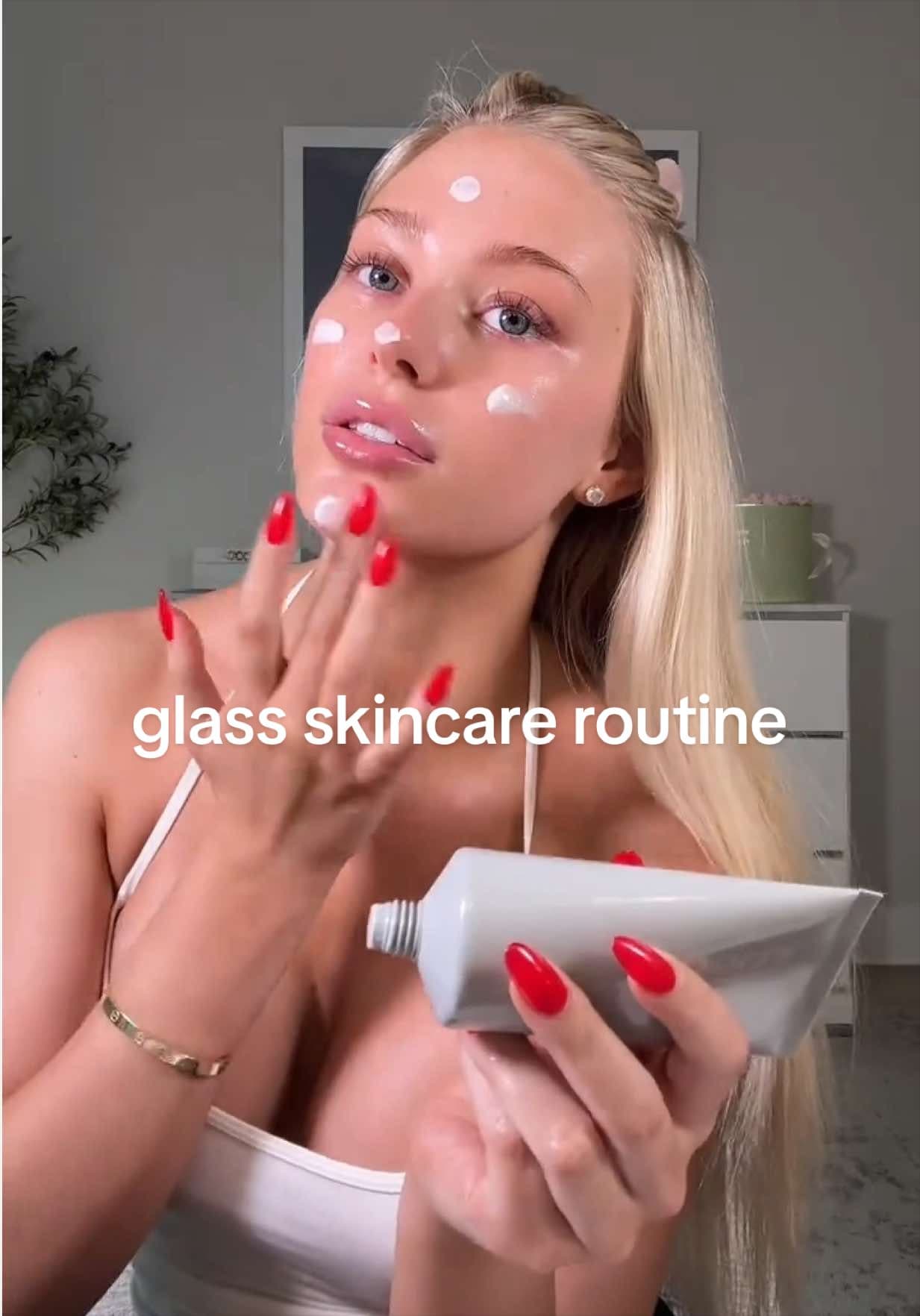 @ladycarolinewiley — everything my skin is loving lately 🪽 not sponsored, just my favs xoxo @laneige_us @Sunday Riley @rhode skin 
