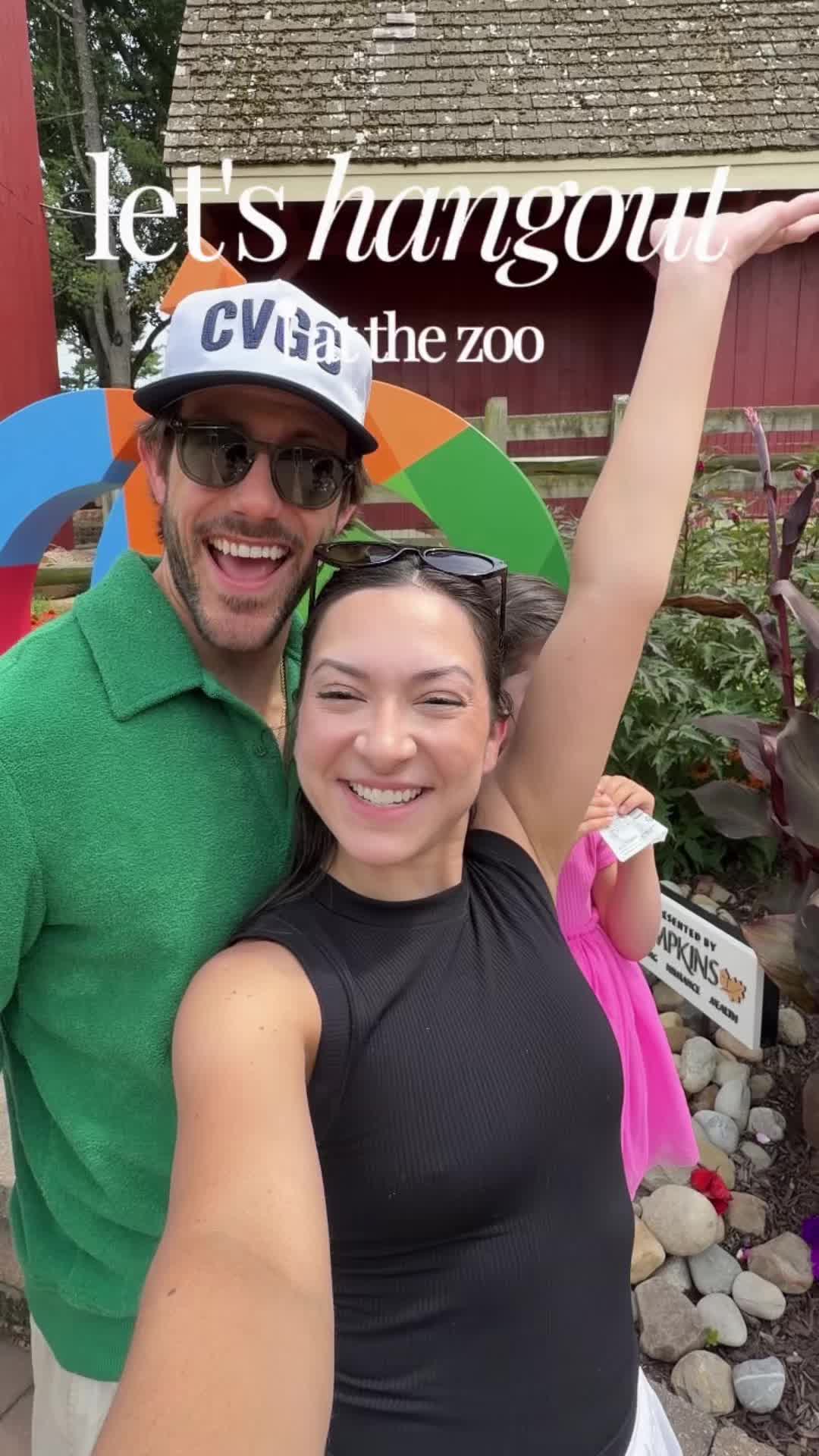 @becca_a_rodrigues — what’s your favorite zoo animal?! Mine is an ocelot 🐯🤭