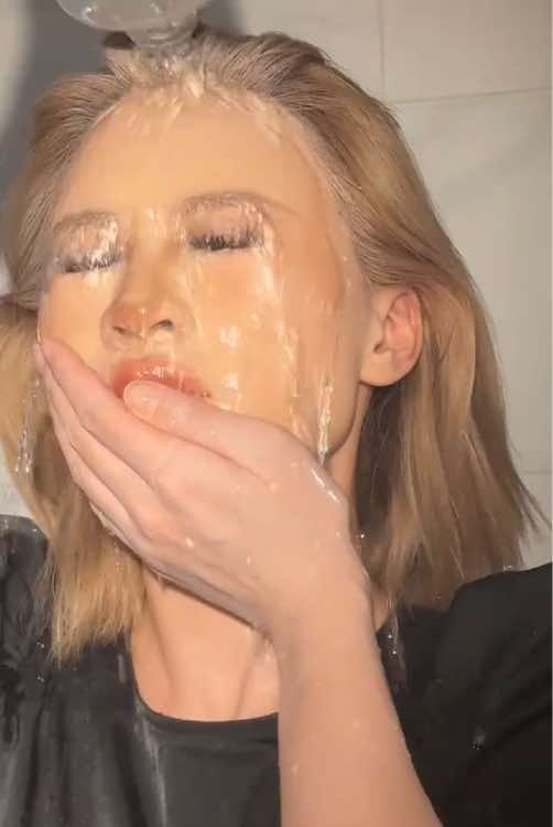@crazy_maymay — Bold removal = clean skin.