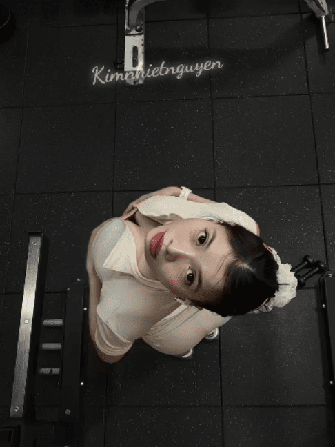 @alishagabyn0 — Amazing Results 💪😻 #fitness #gym   #yoga #viral #Female #Flexibility #Squats 