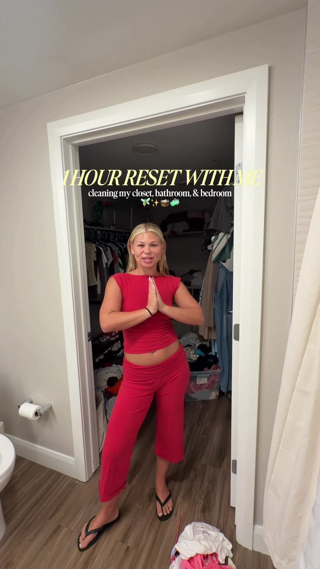 @miahowerton — MY CLOSET 🫣🫣 who knew i could be so productive in 1 hour!!! i need to start doing this once a day lol #resetroutine #resetwithme #cleanwithme #productivity #lifestyle 