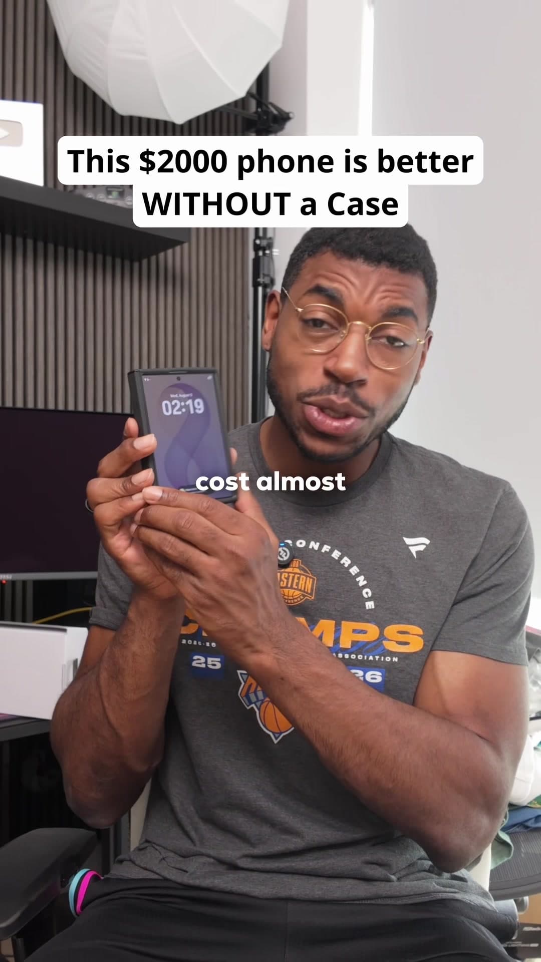 @gg.sheed — Do you use your phone without a case? 🤔