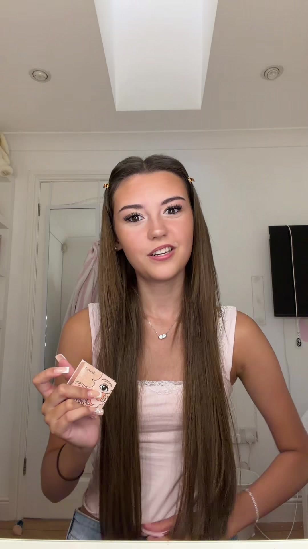 @ellielouiseellis — Pls dont bully me thanks 😁#fyp #grwm #makeup 