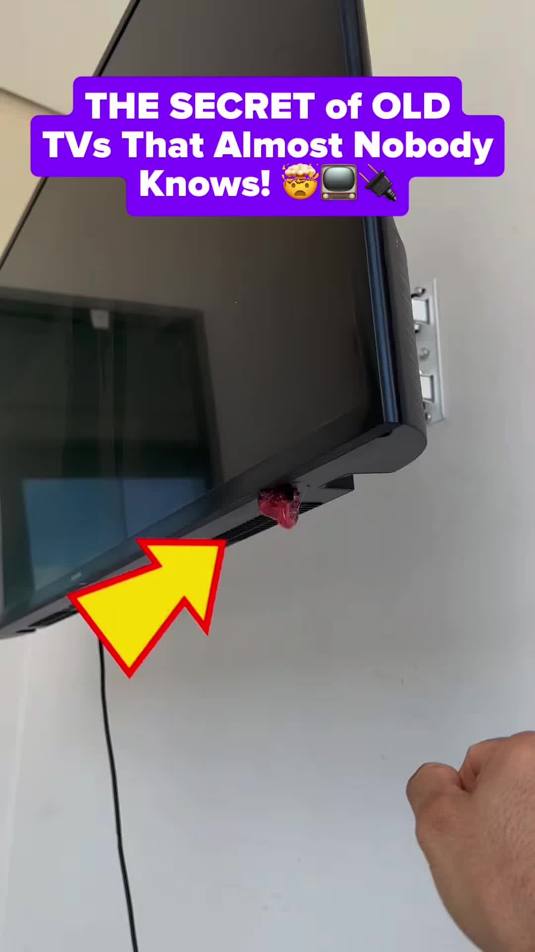 @dicas.importantes60 — Got an old TV? 📺😱 Its USB port may have features you never knew about! Check this out before replacing it! 🔌🤯