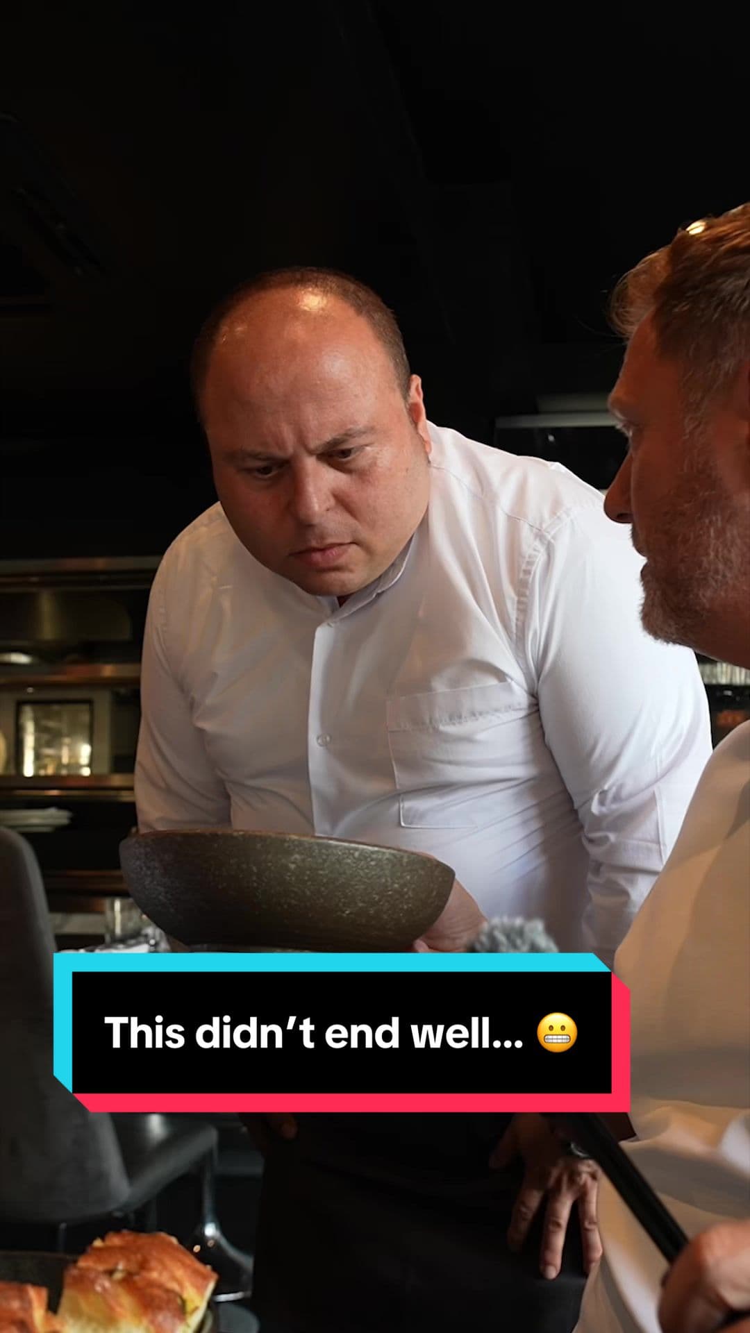 @realsimonsquibb — I wanted to speak to the chef… 😡
