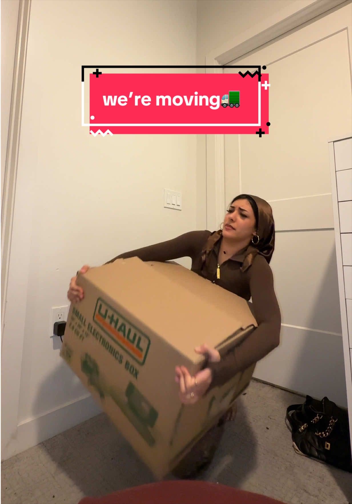 @randa.rosa — We have 48h to move 😀🚛📦